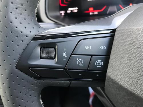 SEAT Arona Photo at-0d938cc2e6a7418ca3ecb56bc246646d.jpg