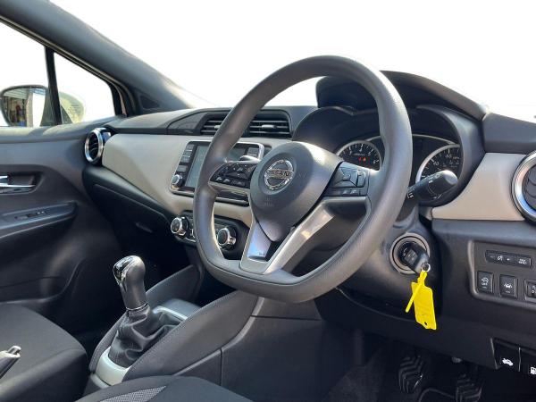 Nissan Micra Photo at-0dceadc36a294d169edd7e8fc8c639ab.jpg