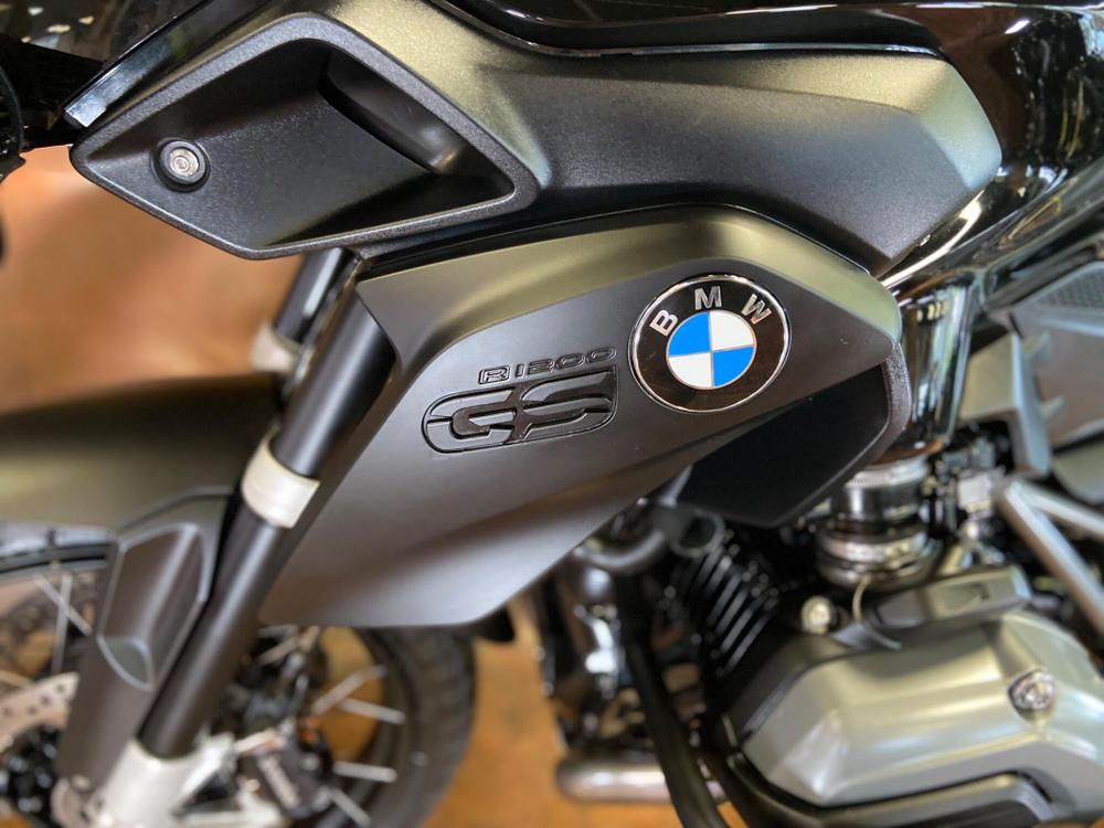 BMW R 1200 GS Photo at-0dd008107c1443e6b3985663a3df1e45.jpg