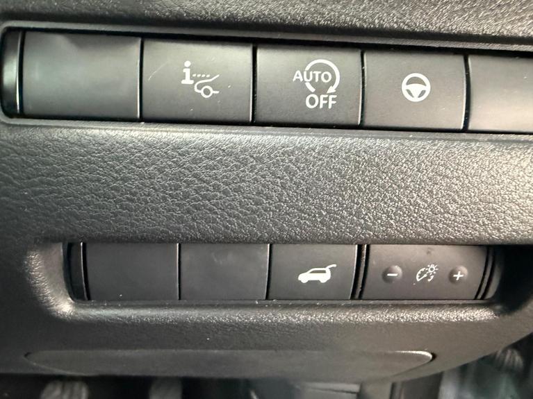 Used Nissan Qashqai WU73UXO 14