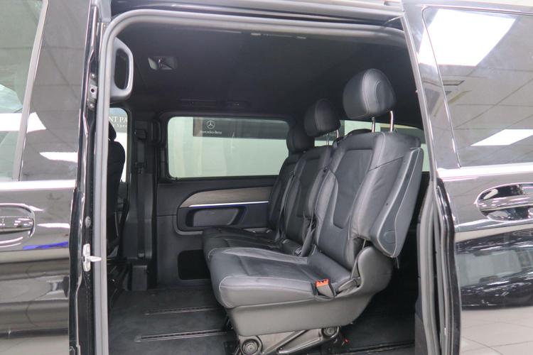 Used Mercedes-Benz V Class KN75AYX 11
