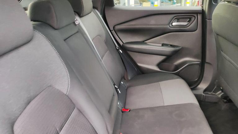 Used Nissan Qashqai DV73WZB 9