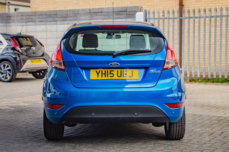 Used Ford Fiesta YH15UEJ 6