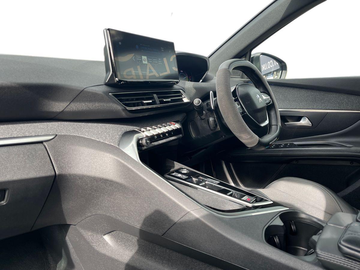 Peugeot 3008 Photo 2