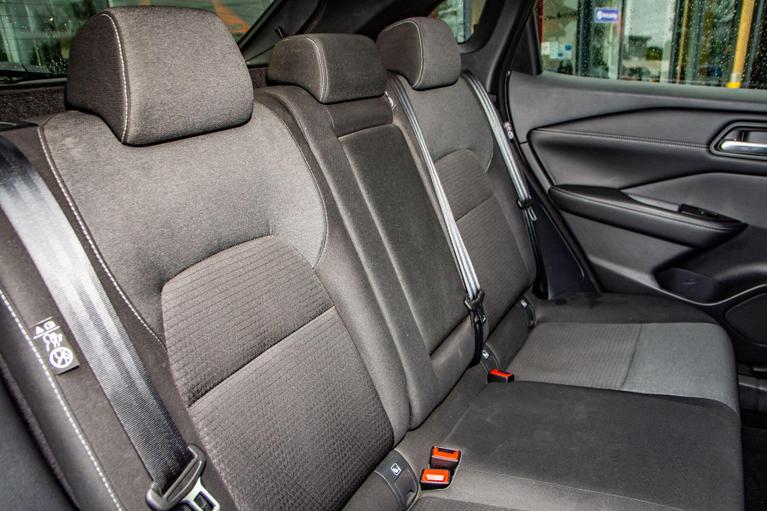 Used Nissan Qashqai DV22VNO 11