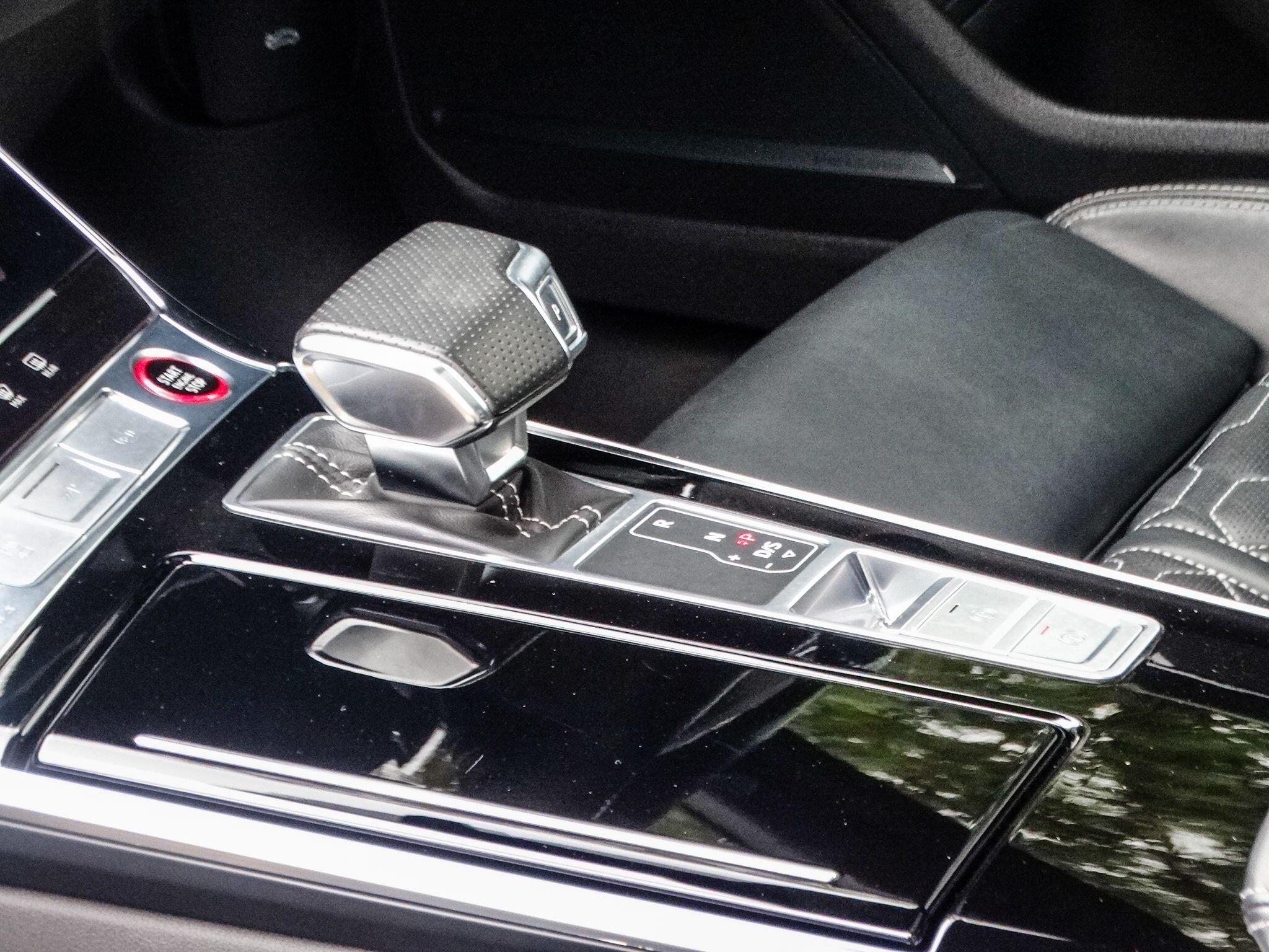 Audi RS6 Avant 4.0 TFSI V8 Vorsprung Estate 5dr Petrol Tiptronic quattro Euro 6 (s/s) (600 ps) — photo 20