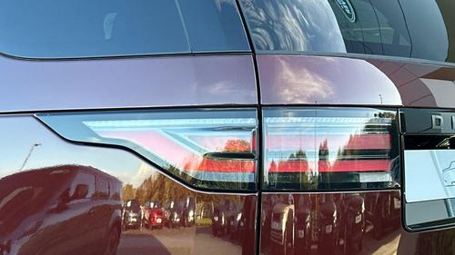 Land Rover Discovery Photo at-0e9ceec1ed4b4878b195b79b227ecf6f.jpg