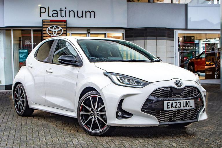 Used Toyota Yaris EA23UKL 1