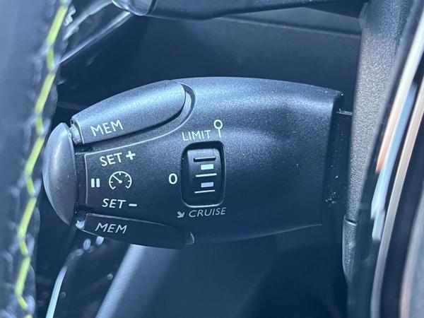 Used Peugeot 2008 YH71XJV 46
