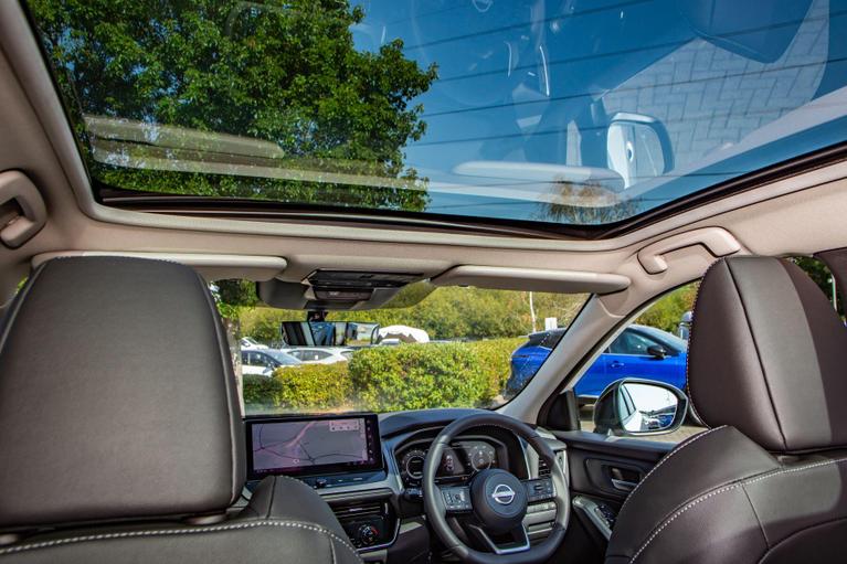 Used Nissan Qashqai WR26ZYD 8