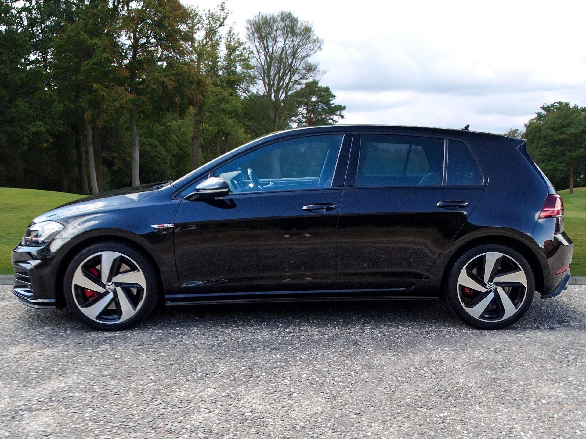 Volkswagen Golf 2.0 TSI GTI Performance Euro 6 (s/s) 5dr — photo 2