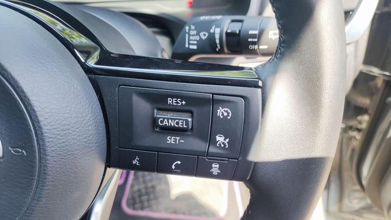 Used Nissan Qashqai BG24OSA 8