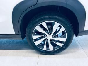 Suzuki S-Cross Photo 16