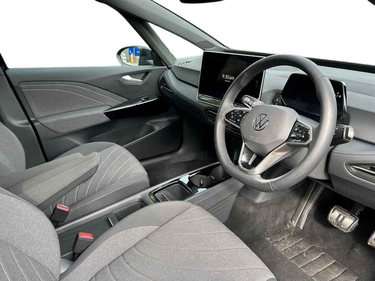 Volkswagen ID.3 Photo at-0f2f06e547564f71ba7ee5e71bfbe43f.jpg