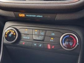 Ford Fiesta Photo 4