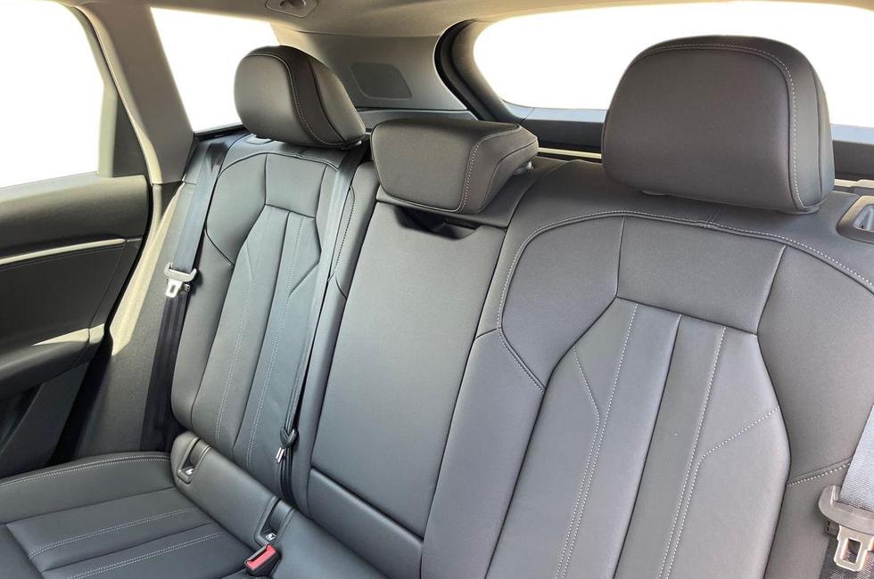 Audi Q6 Photo at-0fa469b1b0db4929b0bc064803a375aa.jpg