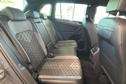 Volkswagen TIGUAN Photo at-0fc64ff84510414284ee8d05738aef2e.jpg