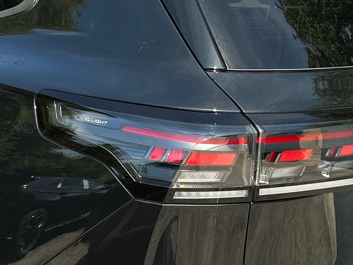 Volkswagen Tiguan Photo at-0fceedf82ea840b4bc96a34a8d7b4acd.jpg