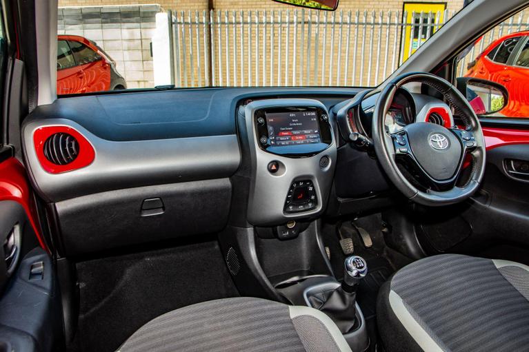 Used Toyota AYGO WJ69WJU 12