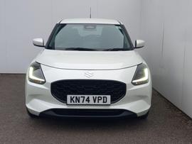 Suzuki Swift Photo 2