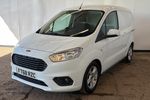 Ford TRANSIT COURIER Photo 2