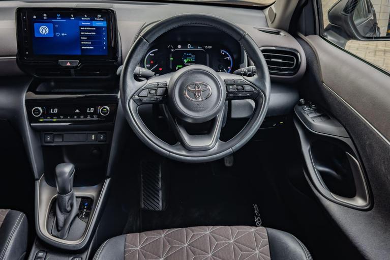 Used Toyota Yaris Cross RF23FLD 25