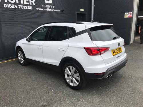 SEAT Arona Photo at-0ff2a59823244f9db4c8768d91207fa1.jpg