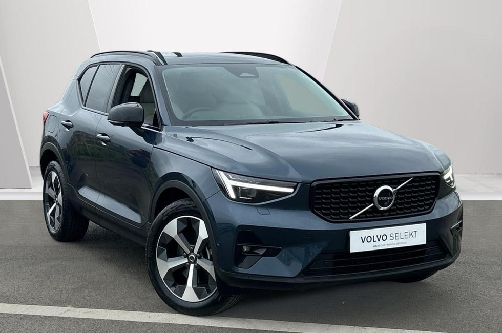 2026 Volvo XC40