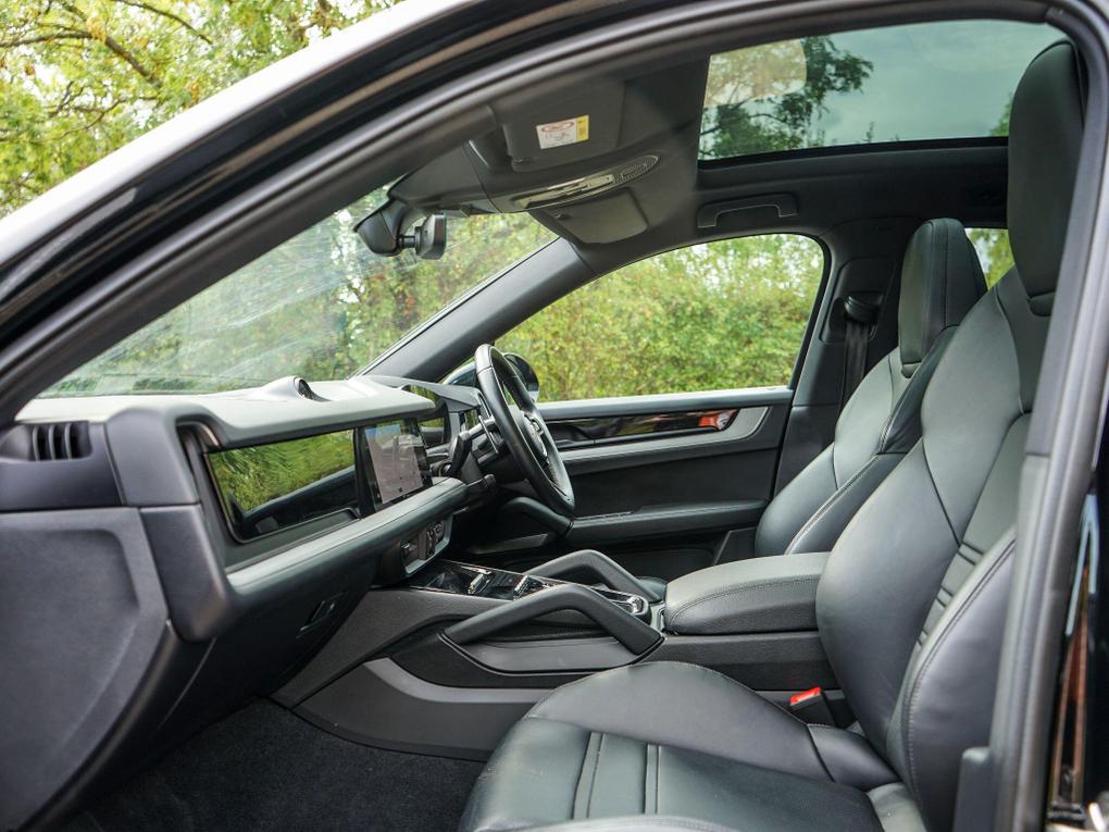 Used Porsche Cayenne FP24ZPM 3