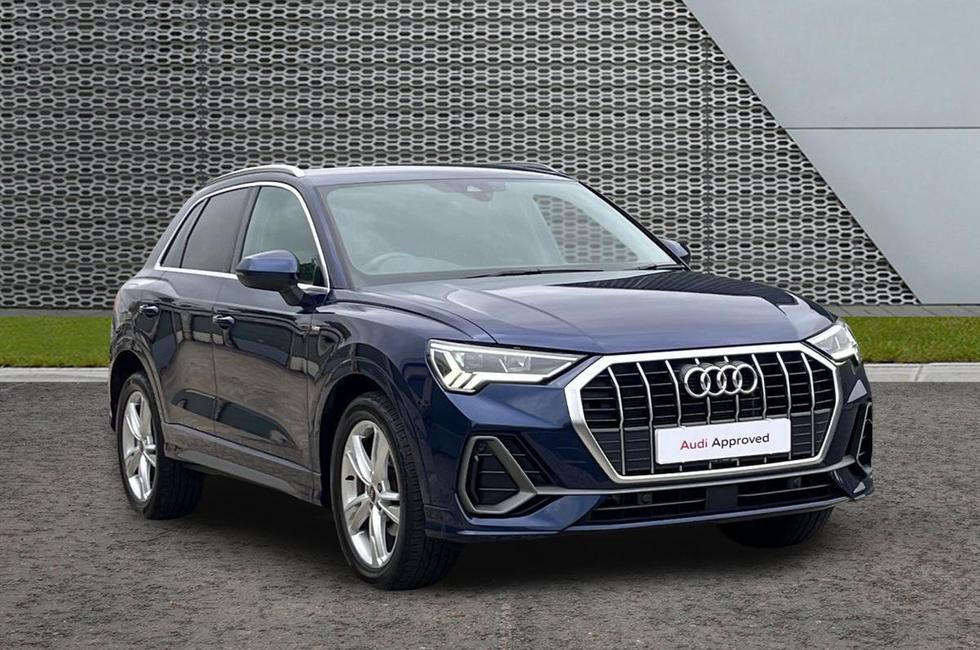Audi Q3 Photo at-104ff43626a24b6b914e0068f917104c.jpg
