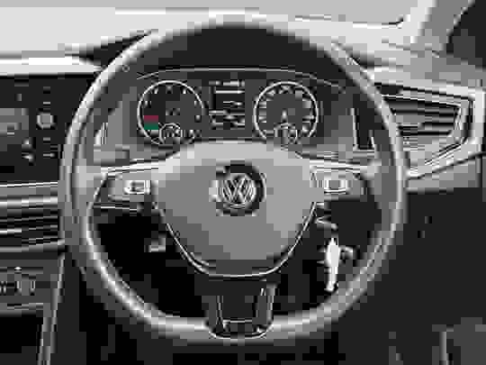 Volkswagen Polo Photo at-106642fbbc1f48e9b37bb8144fc9fd01.jpg