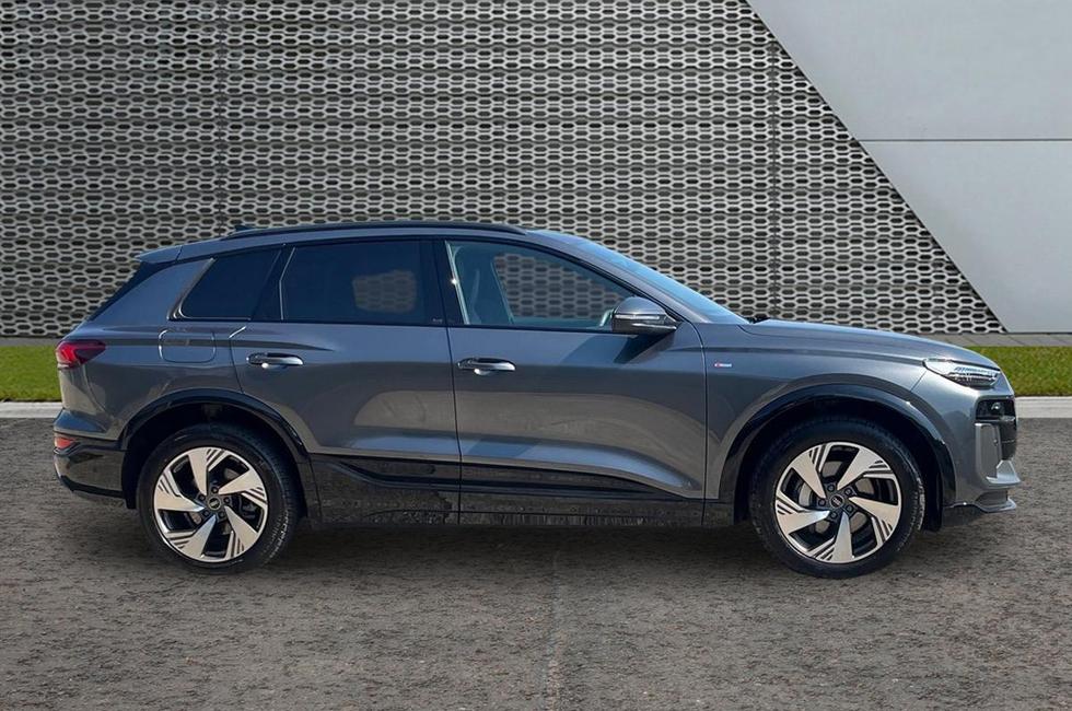 Audi Q6 Photo at-106ac0e0d570493d9cf07dae01a21683.jpg