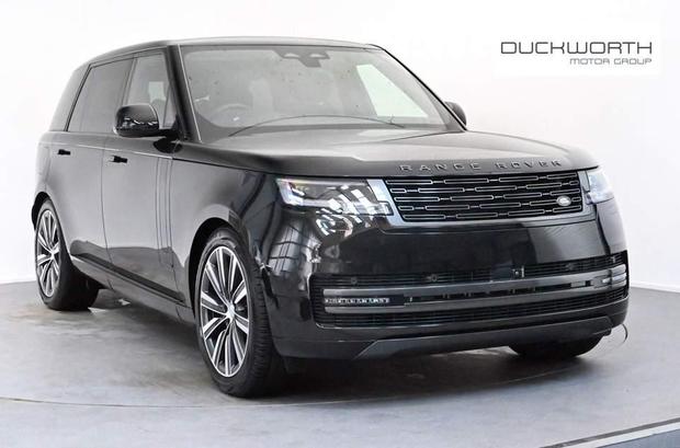 New 2024 Land Rover Range Rover 3.0 P460e 38.2kWh Autobiography Auto 4WD Euro 6 (s/s) 5dr (LWB) at Duckworth Motor Group