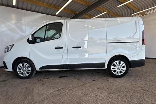 Renault TRAFIC Photo at-1091000eeead43f89cf2de40386a6fc1.jpg