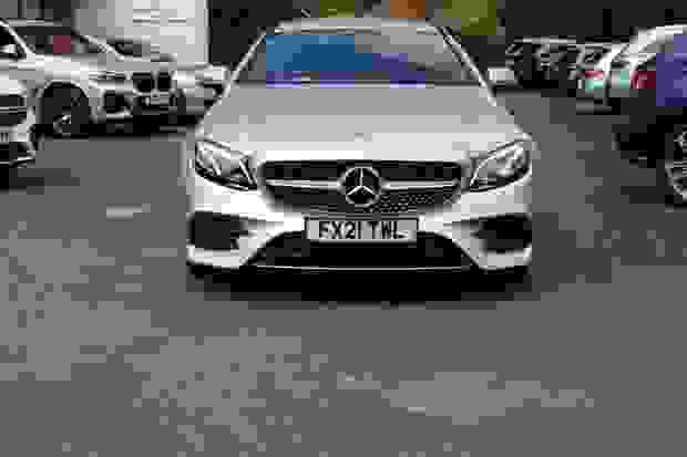 Mercedes-Benz E Class Photo at-10a1d6b46de243af8bfd459d3fa8b53f.jpg