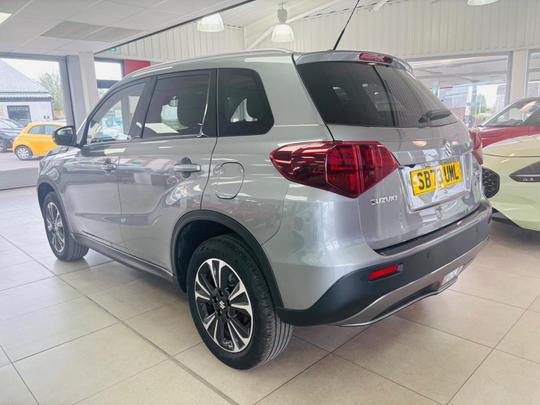 Suzuki Vitara Photo at-10a543008ff94cddb759e3103adcf5e7.jpg
