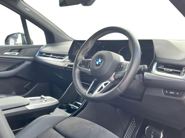 BMW 2 Series Active Tourer Photo at-10ab3d66b2524bd3bb4ff29f569cf090.jpg