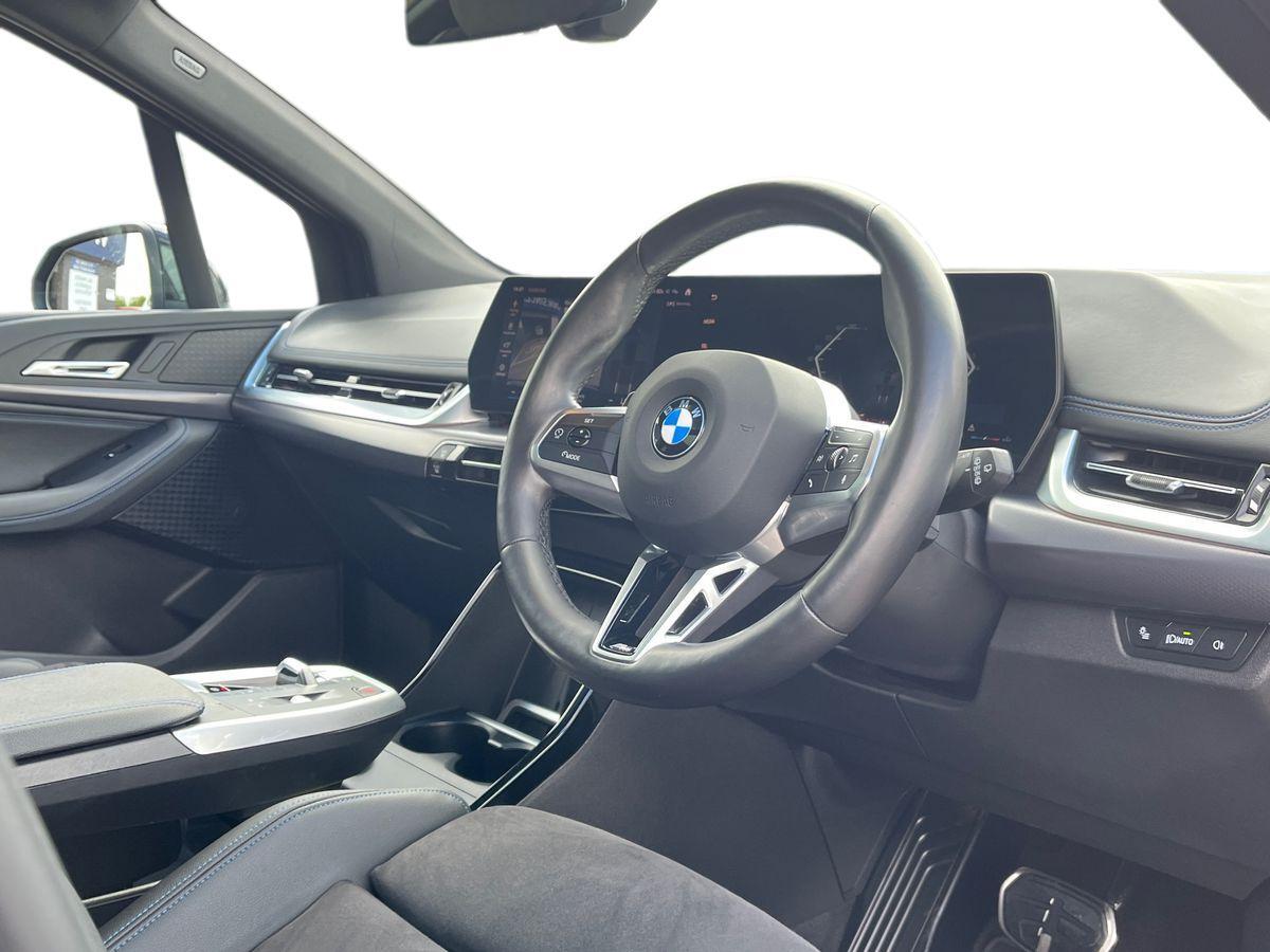BMW 2 Series Active Tourer Photo 20