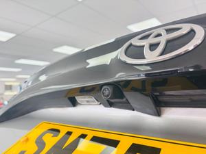 Toyota Yaris Photo 24