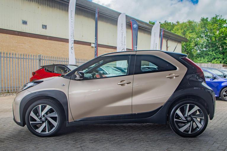 Used Toyota Aygo X BL23XJD 10
