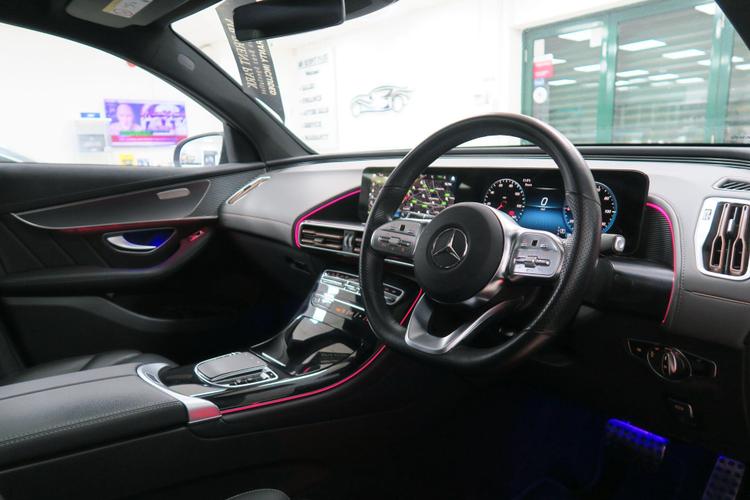 Used Mercedes-Benz EQC WX73XVS 11
