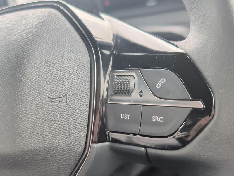 Used Peugeot 2008 202503069833222 39