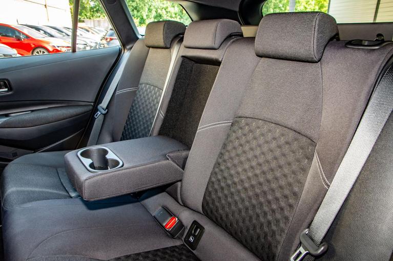 Used Toyota Corolla FL75SRU 28