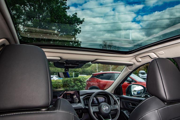 Used Nissan Qashqai OE75JFG 26