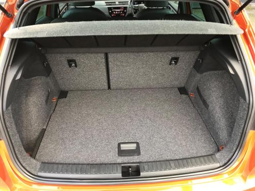 SEAT Arona Photo at-11241f129e6f423f9f5e39acd6f40f5f.jpg