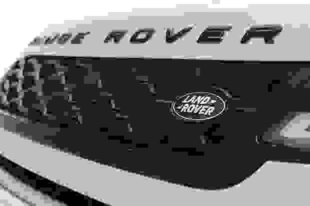 Land Rover RANGE ROVER EVOQUE Photo at-11254a7df2244b5fb5afe10a3e7c5900.jpg