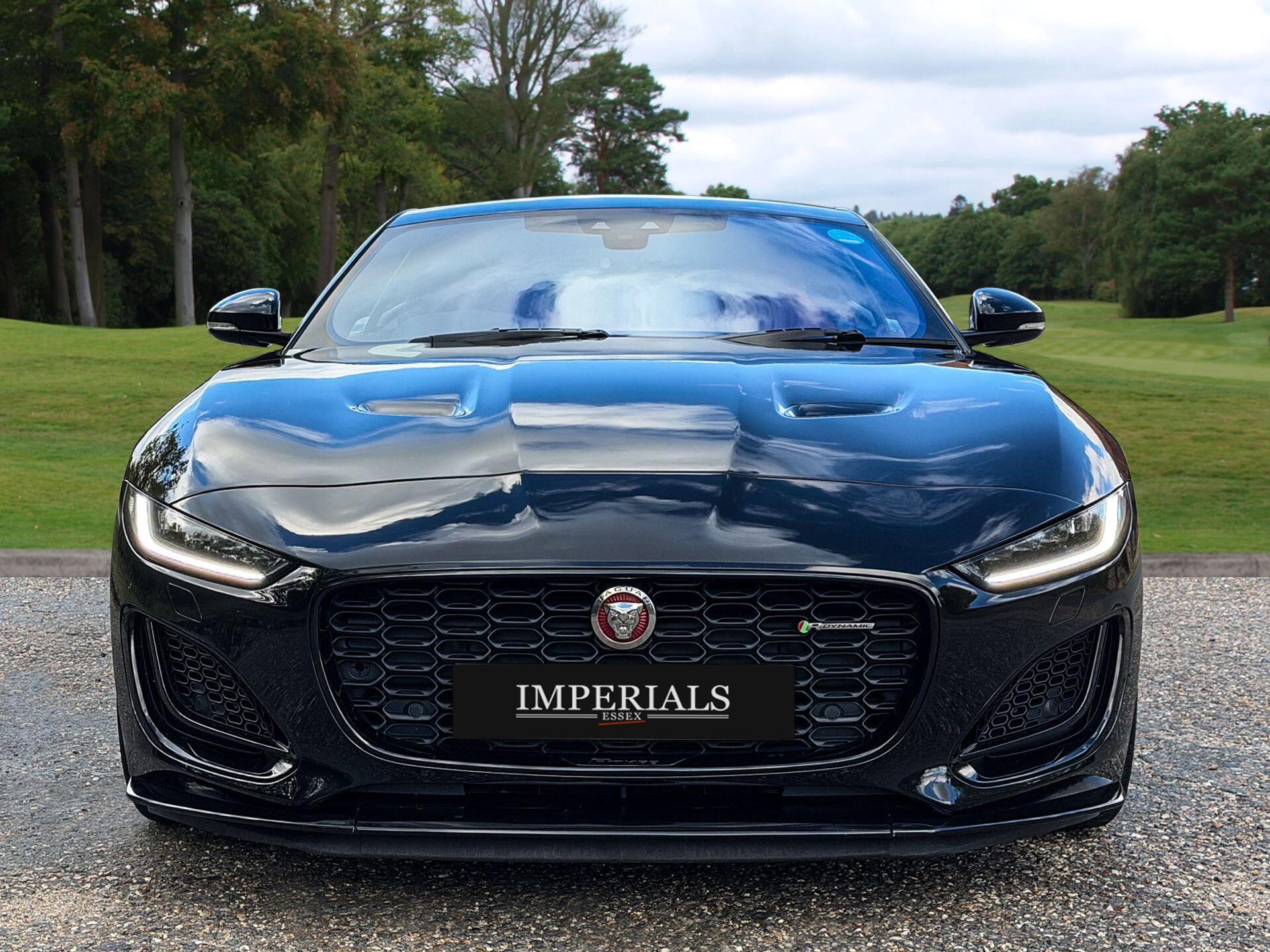 Jaguar F-Type 5.0 V8 R-Dynamic Black Auto AWD Euro 6 (s/s) 2dr — photo 10