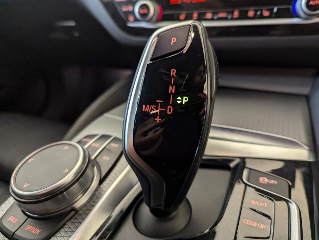 Used ~ BMW 5 Series White £11,995 | 128,620 Miles | V12 