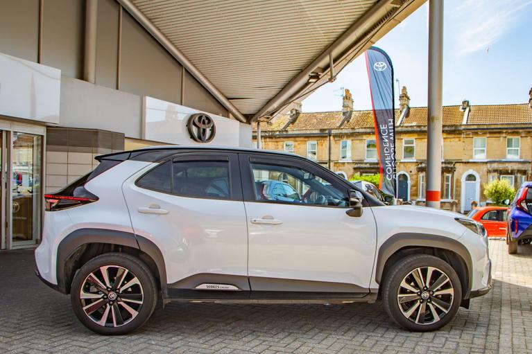 Used Toyota Yaris Cross WN22YUV 5