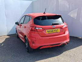 Ford Fiesta Photo 7